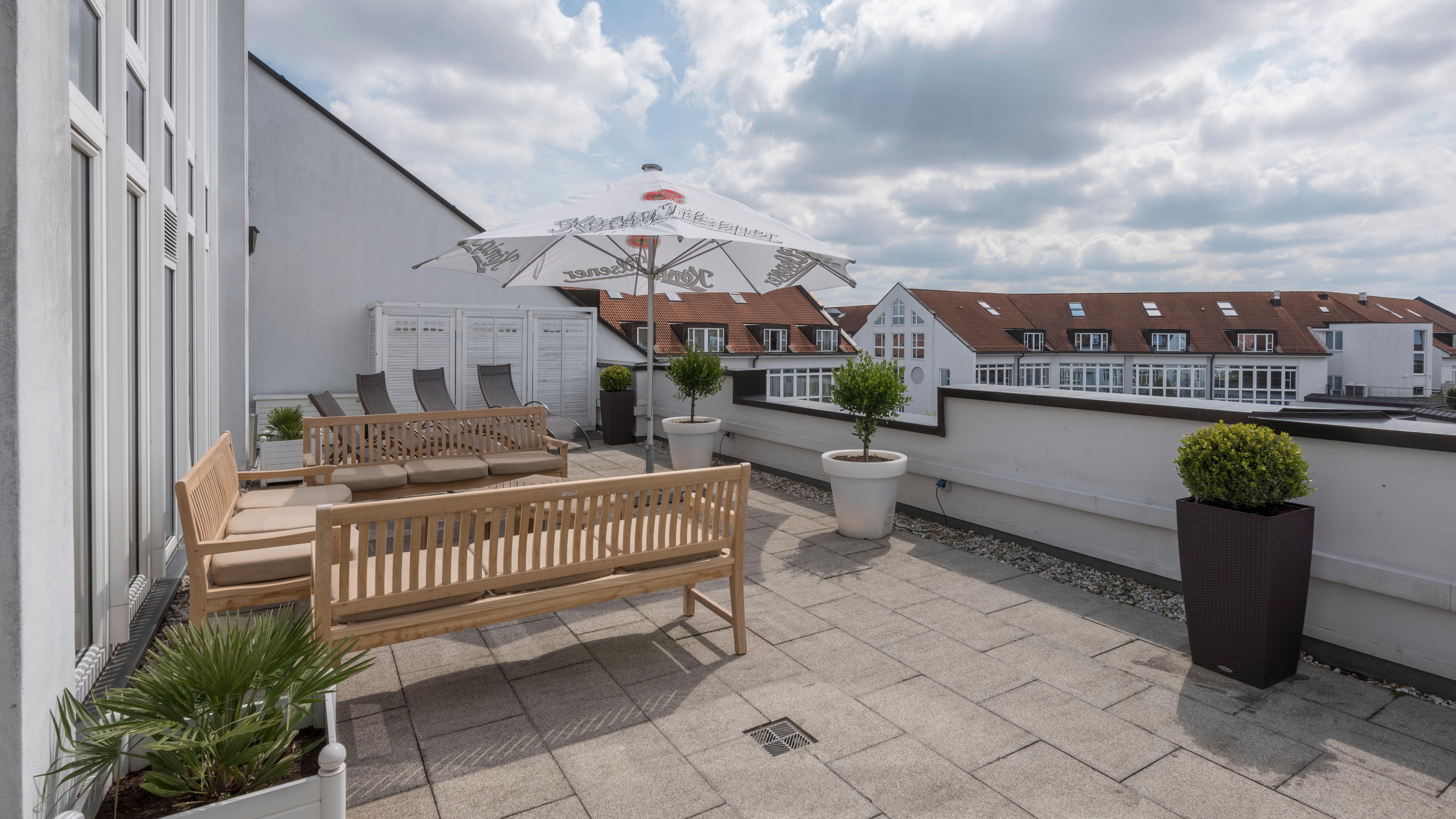 Holiday Inn Munich Unterhaching By Ihg Exterior foto